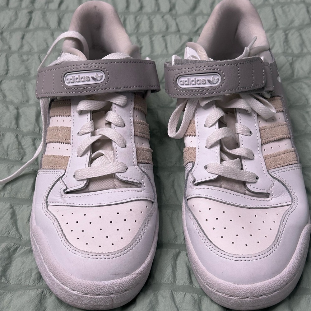 adidas Kids White & Light Gray Strap Sneakers